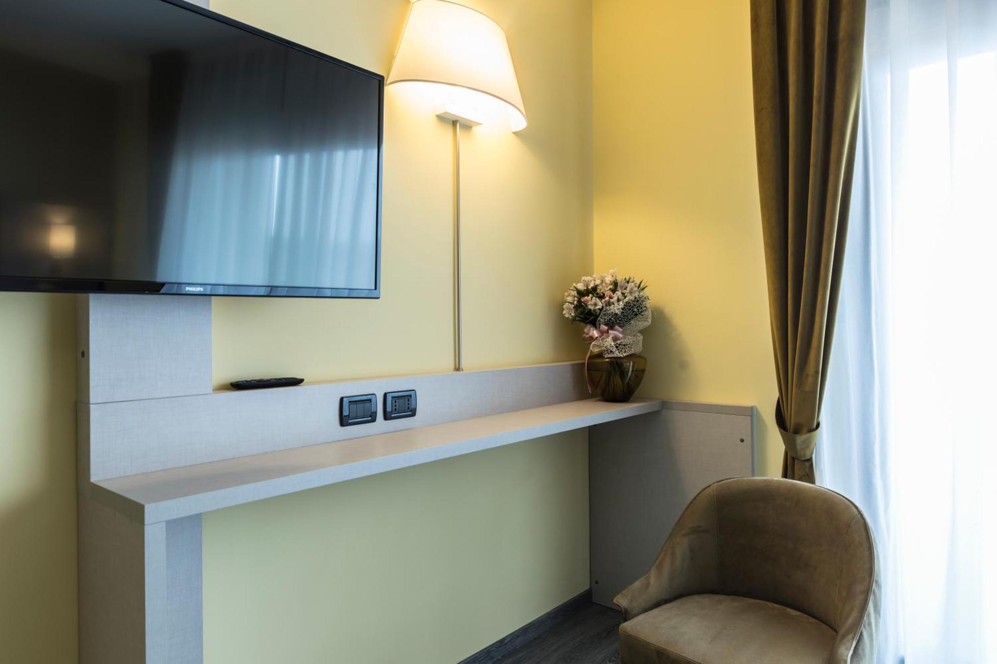 Hotel Donatello Imola Kültér fotó