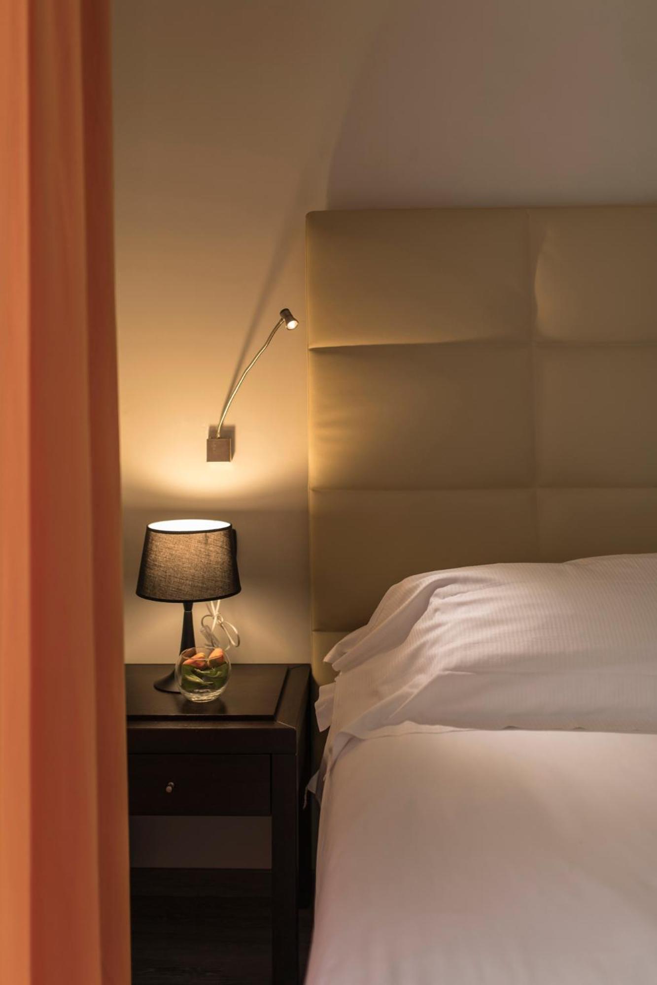 Hotel Donatello Imola Kültér fotó