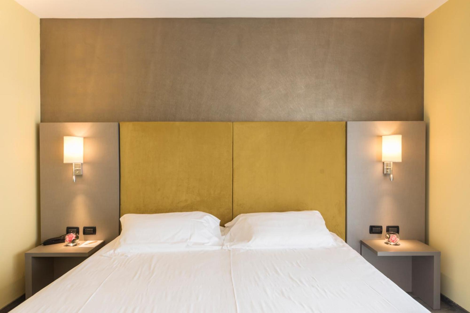 Hotel Donatello Imola Kültér fotó