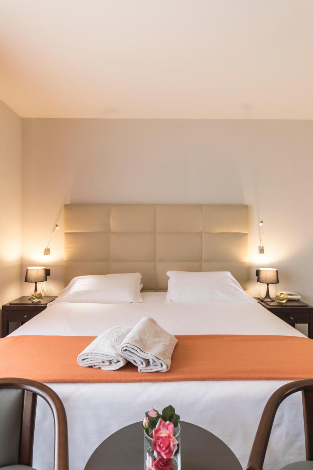 Hotel Donatello Imola Kültér fotó