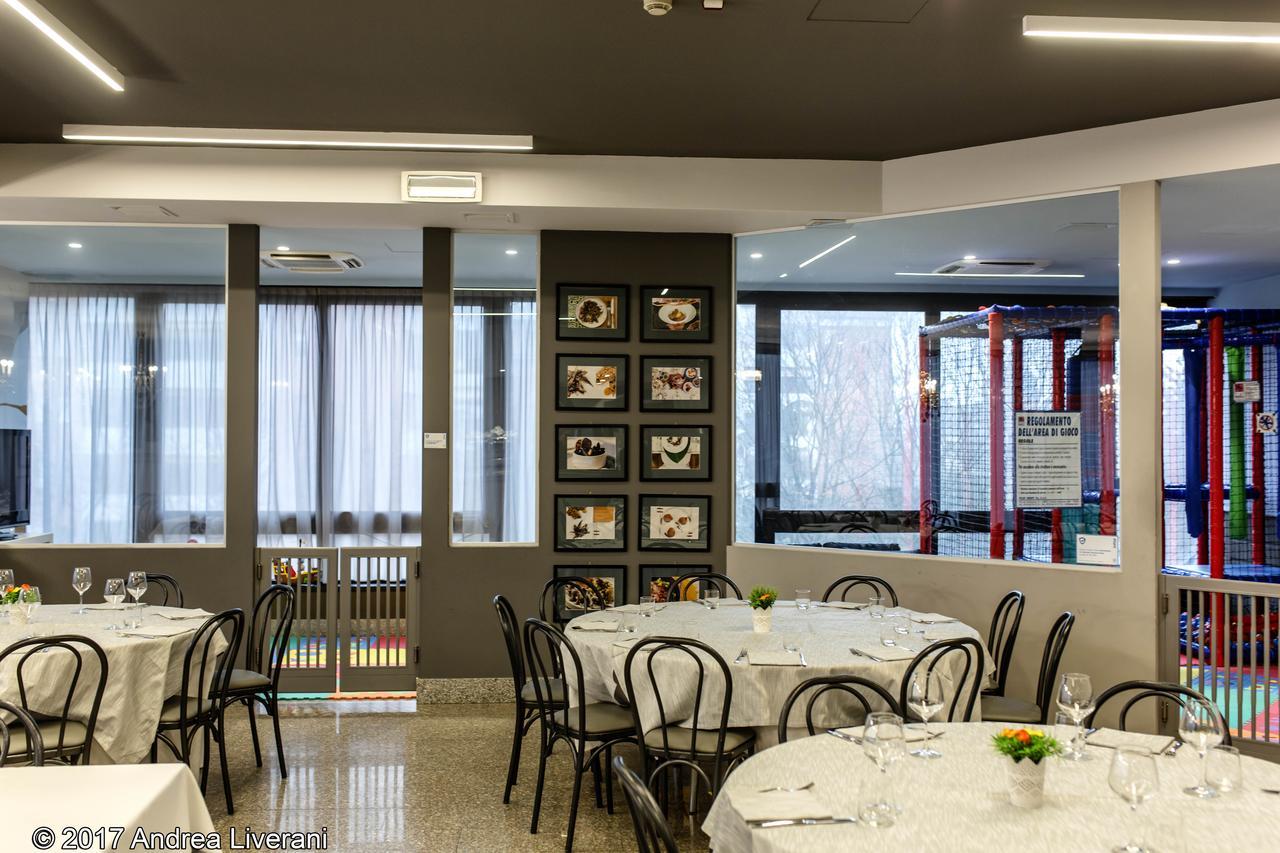 Hotel Donatello Imola Kültér fotó